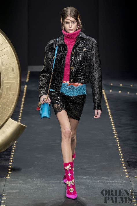 sfilata versace 2019 2020|versace fall winter 2020.